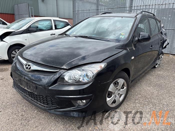 Hyundai I-30 i30 Crosswagon (WWH), Combi, 2007 / 2012 1.4 CVVT 16V