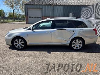 Toyota Avensis Avensis Wagon (T25/B1E), Combi, 2003 / 2008 1.8 16V VVT-i picture 2