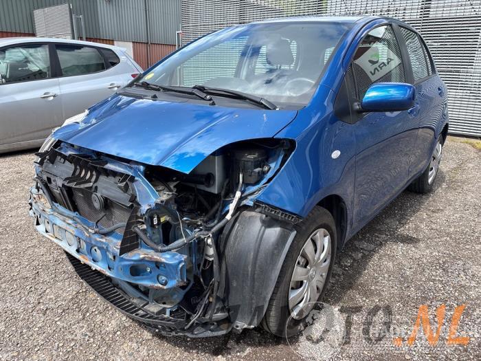 Toyota Yaris Yaris II (P9), Hatchback, 2005 / 2014 1.3 16V VVT-i
