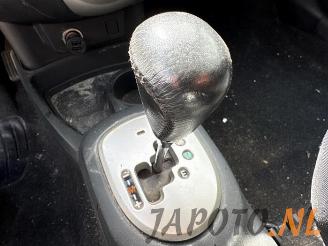 Toyota Yaris Yaris II (P9), Hatchback, 2005 / 2014 1.3 16V VVT-i picture 12