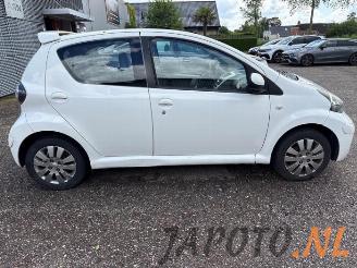 Toyota Aygo Aygo (B10), Hatchback, 2005 / 2014 1.0 12V VVT-i picture 6