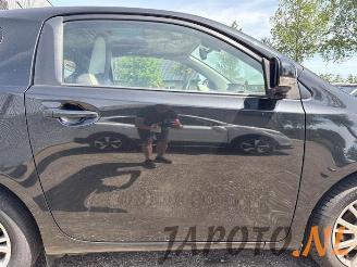 Toyota iQ iQ, Hatchback 3-drs, 2009 / 2015 1.0 12V VVT-i picture 14