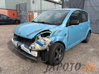 demontáž osobní automobily Daihatsu Sirion Sirion 2 (M3), Hatchback, 2005 1.0 12V DVVT 2006/9