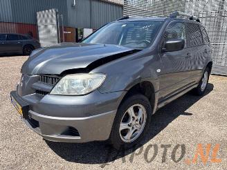 Uttjänta bilar auto Mitsubishi Outlander Outlander (CU), SUV, 2001 / 2007 2.0 16V 4x2 2006/7