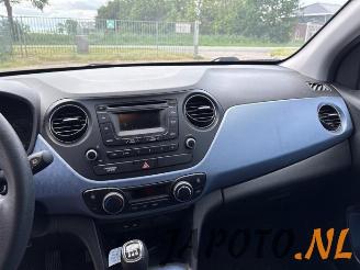 Hyundai I-10 i10 (B5), Hatchback, 2013 / 2019 1.0 12V picture 9