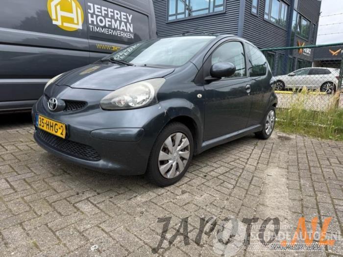 Toyota Aygo Aygo (B10), Hatchback, 2005 / 2014 1.0 12V VVT-i