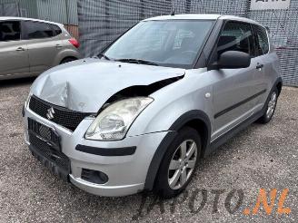 Uttjänta bilar auto Suzuki Swift Swift (ZA/ZC/ZD1/2/3/9), Hatchback, 2005 / 2015 1.3 VVT 16V 2005/8
