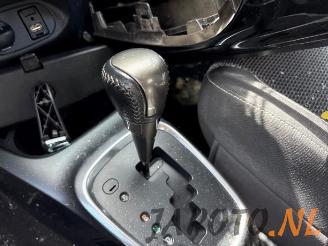 Toyota Yaris Yaris III (P13), Hatchback, 2010 / 2020 1.5 16V Hybrid picture 9
