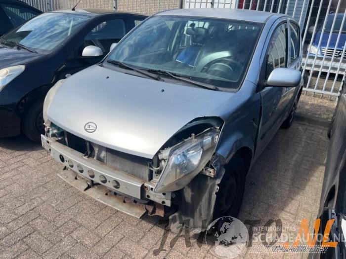 Daihatsu Sirion Sirion 2 (M3), Hatchback, 2005 1.3 16V DVVT
