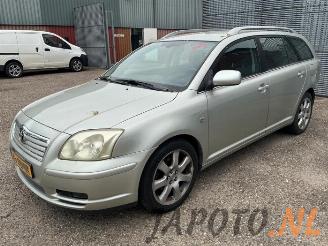 Uttjänta bilar auto Toyota Avensis Avensis Wagon (T25/B1E), Combi, 2003 / 2008 2.0 16V VVT-i D4 2005/6