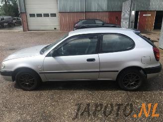 Toyota Corolla Corolla (EB/WZ/CD), Hatchback, 2000 / 2002 1.6 16V VVT-i picture 2