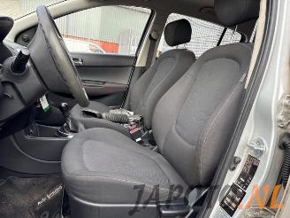 Hyundai I-20 i20, Hatchback, 2008 / 2015 1.2i 16V picture 15