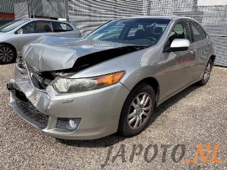 Vrakbiler auto Honda Accord Accord (CU), Sedan, 2008 / 2015 2.0 i-VTEC 16V 2010/3