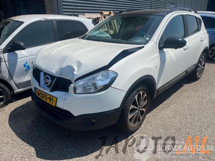 Nissan Qashqai Qashqai (J10), SUV, 2007 / 2014 1.6 16V