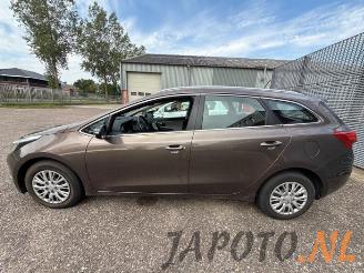 Kia Cee d Cee'd Sportswagon (JDC5), Combi, 2012 / 2018 1.6 GDI 16V picture 2