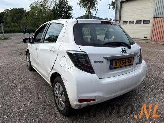 Toyota Yaris Yaris III (P13), Hatchback, 2010 / 2020 1.5 16V Hybrid picture 3