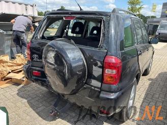 Toyota Rav-4 RAV4 (A2), Terreinwagen, 2000 / 2005 1.8 16V VVT-i 4x2 picture 3