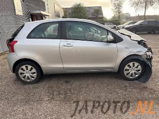 Toyota Yaris Yaris II (P9), Hatchback, 2005 / 2014 1.0 12V VVT-i picture 6