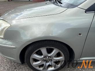 Toyota Avensis Avensis (T25/B1D), Liftback, 2003 / 2008 2.0 16V VVT-i D4 picture 17