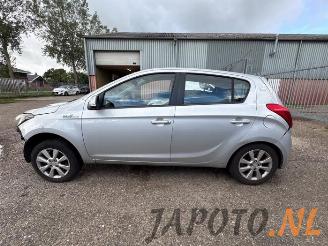 Hyundai I-20 i20, Hatchback, 2008 / 2015 1.2i 16V picture 13
