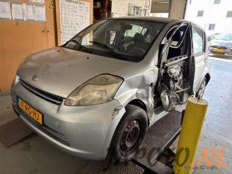 Vrakbiler auto Daihatsu Sirion Sirion 2 (M3), Hatchback, 2005 1.3 16V DVVT 2005/3