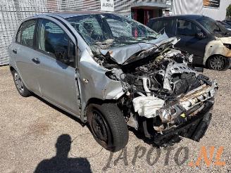 Toyota Yaris Yaris II (P9), Hatchback, 2005 / 2014 1.3 16V VVT-i picture 7