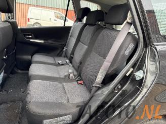Toyota Corolla-verso Corolla Verso (E12), MPV, 2001 / 2004 1.8 16V VVT-i picture 15