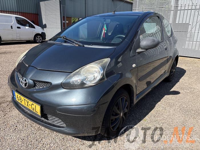 Toyota Aygo Aygo (B10), Hatchback, 2005 / 2014 1.0 12V VVT-i