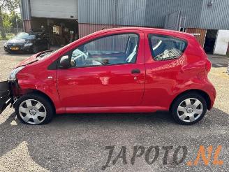 Toyota Aygo Aygo (B10), Hatchback, 2005 / 2014 1.0 12V VVT-i picture 2