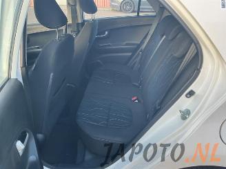 Kia Picanto Picanto (TA), Hatchback, 2011 / 2017 1.0 12V picture 12