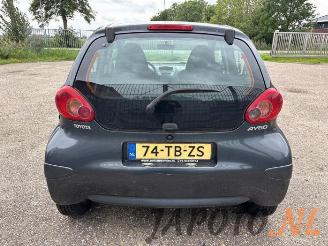 Toyota Aygo Aygo (B10), Hatchback, 2005 / 2014 1.0 12V VVT-i picture 4