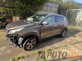 demontáž osobní automobily Kia Sportage Sportage (SL), Terreinwagen, 2010 / 2016 2.0 CVVT 16V 4x2 2011/9