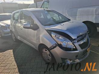 Chevrolet Spark Spark (M300), Hatchback, 2010 1.0 16V picture 2