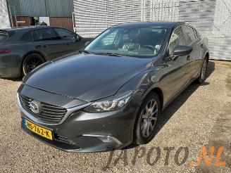 Vrakbiler auto Mazda 6 6 (GJ/GH/GL), Sedan, 2012 2.2 SkyActiv-D 150 16V 2015/12