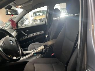 BMW 3-serie 318i Business Line NAP! picture 15