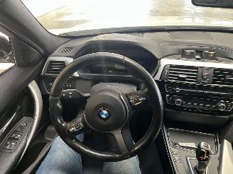 BMW 3-serie 318i M Sport 90.000 KM NAP! picture 18