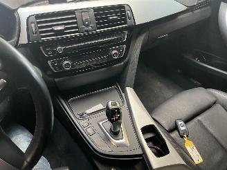 BMW 3-serie 318i M Sport 90.000 KM NAP! picture 20