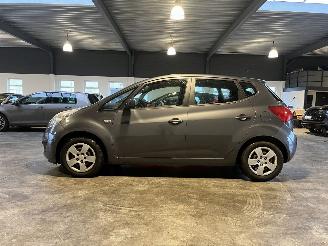 Kia Venga 1.4 CVVT X-tra NL NAP! picture 2