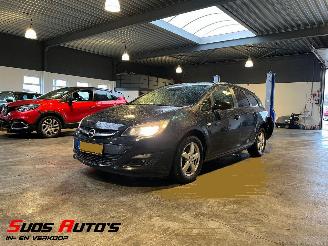 skadebil auto Opel Astra 1.4 Turbo Sport 2014/3