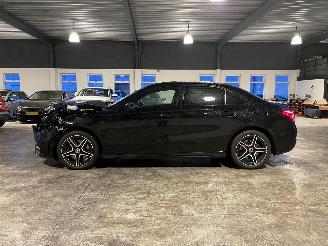 Mercedes A-klasse 250 e Premium Plus 79000 KM! picture 2