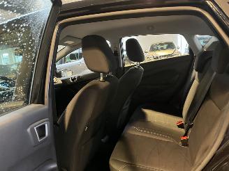 Ford Fiesta 1.25 Titanium picture 12