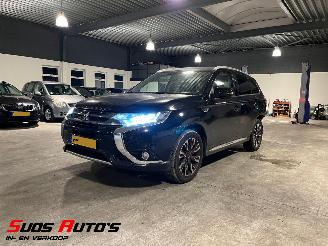 Auto incidentate Mitsubishi Outlander 2.0 PHEV instyle NL NAP! 2015/12