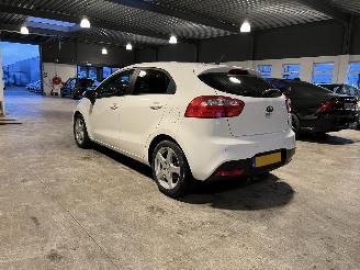 Kia Rio 1.2 CVVT Super Pack NL NAP! picture 3