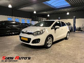 Auto incidentate Kia Rio 1.2 CVVT Super Pack NL NAP! 2012/11