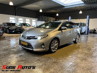 Unfallwagen Toyota Auris 1.8 Hybrid NAP! 2013/3