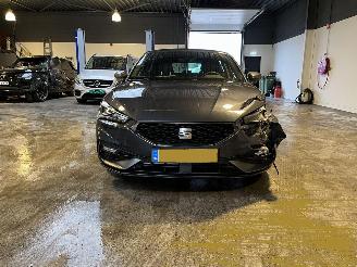 Seat Leon 2.0 TDI FR Launch Edition NAP! BTW picture 10