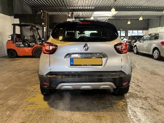 Renault Captur 1.2 TCe Bose 52.000 KM Automaat! picture 4