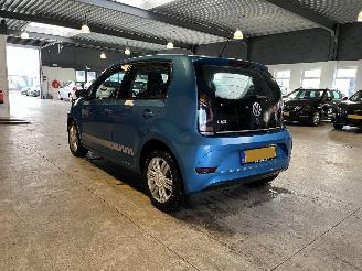 Volkswagen Up! 1.0 BMT move up! picture 3