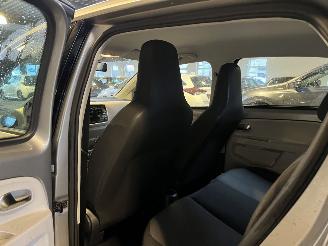 Volkswagen Up! 1.0 move up! picture 11