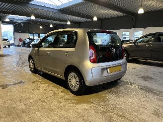 Volkswagen Up! 1.0 move up! picture 3